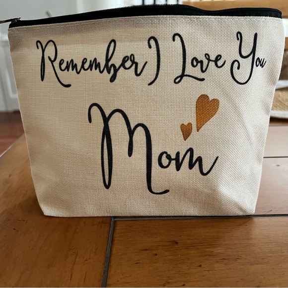 Linen Cosmetic Bag Gift For Mom - Picture 2 of 6